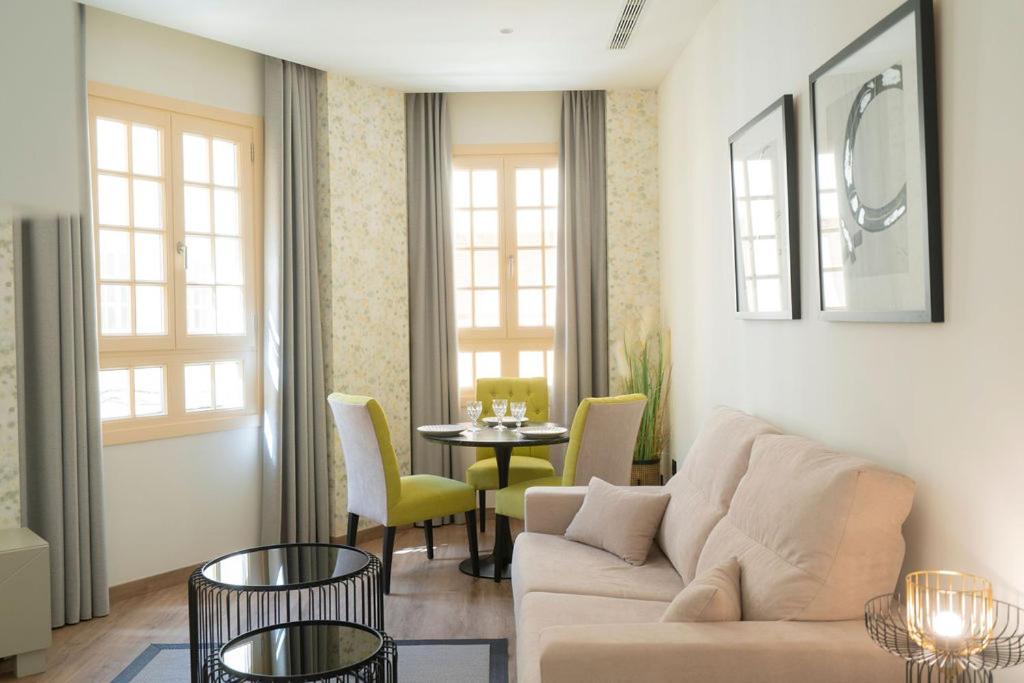 Suites Chinitas Málaga Exterior foto